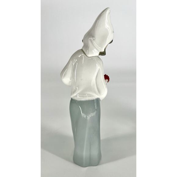 Lladro Figurines "Angel Praying" #4538 & “Girl Holding Rooster” #4677 No Box - Picture 9 of 14